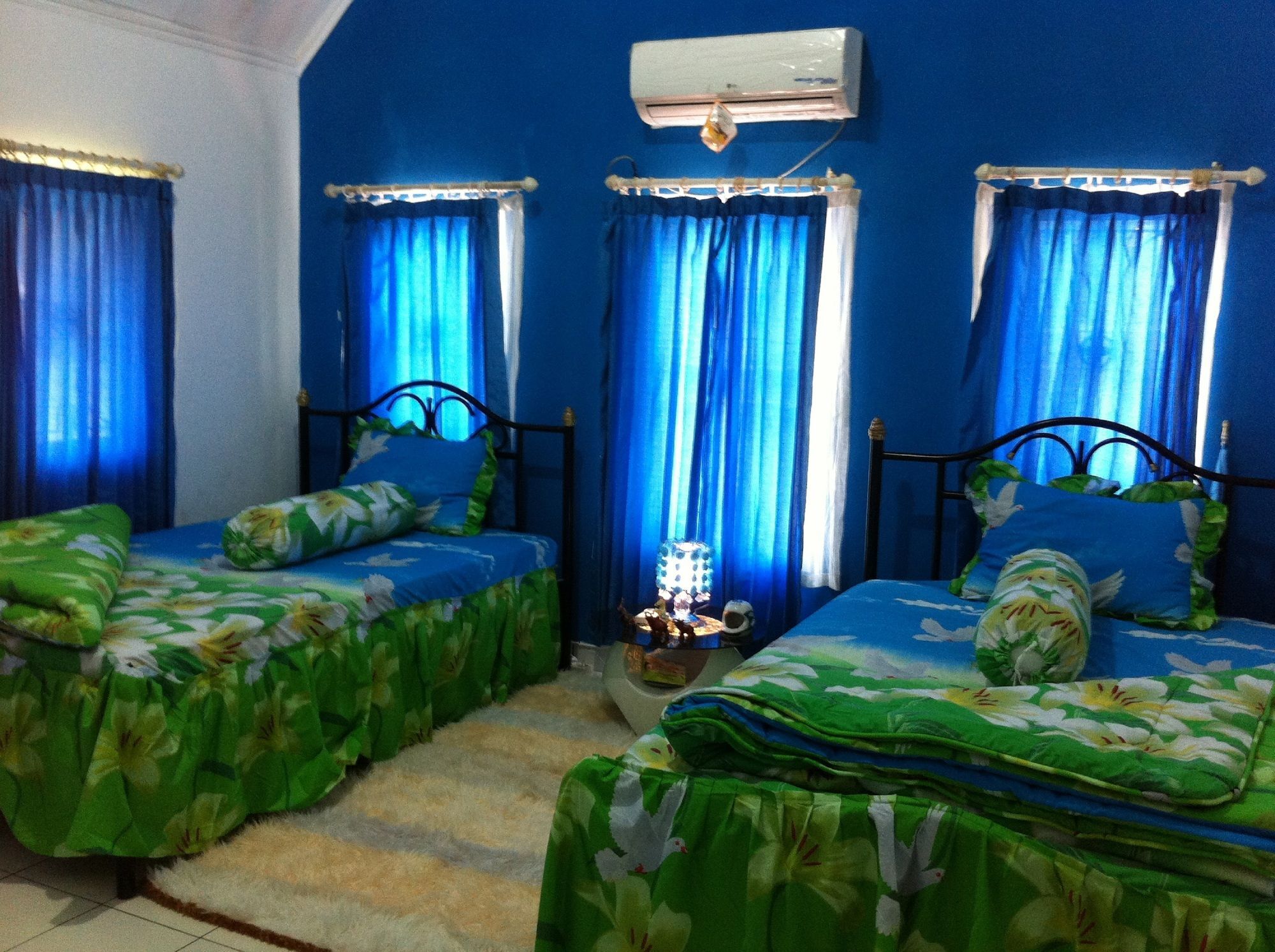 Villa Bukit Danau Lot 12 Cipanas  Εξωτερικό φωτογραφία